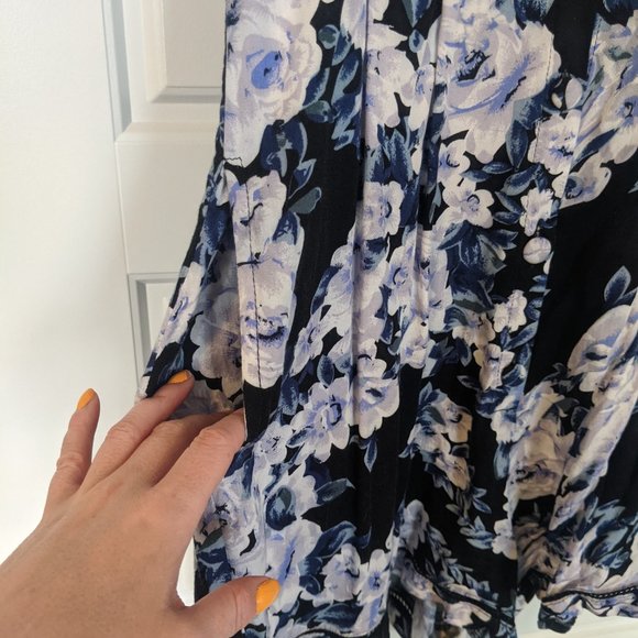 Minkpink "Moonlit Fountain" Floral Romper / Playsuit - Picture 4 of 8